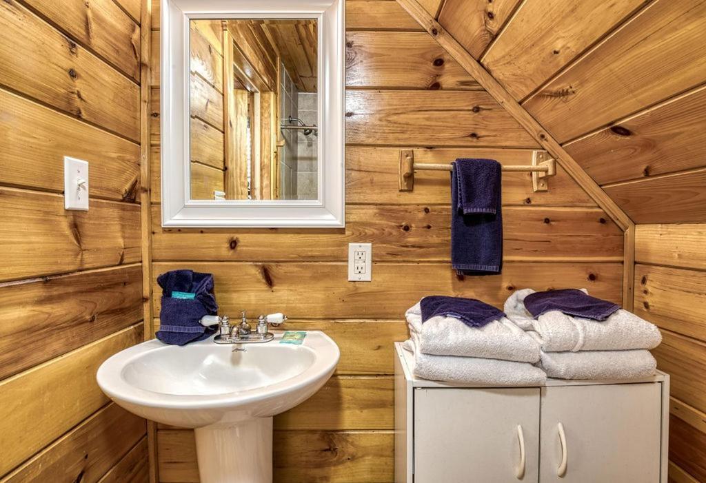Wilderness Lodge, Hot Tub, Game Room, Pool Access, 1089 Free Tickets Each Paid Day, Dollywood And M เซอเวียร์วีล ภายนอก รูปภาพ